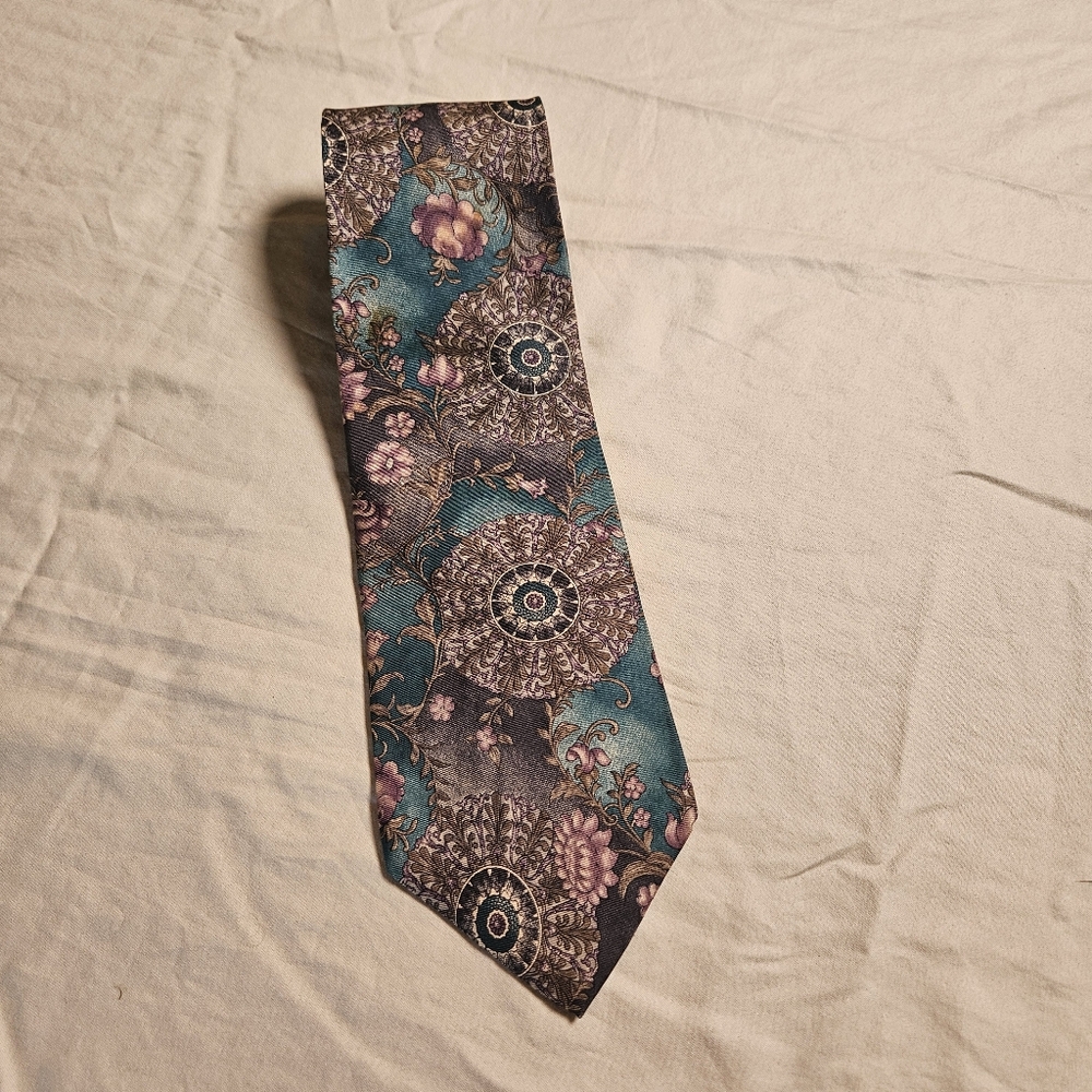 Vintage Bill Blass 100% Silk Tie Teal Purple Gold Floral‎ Paisley Medallion